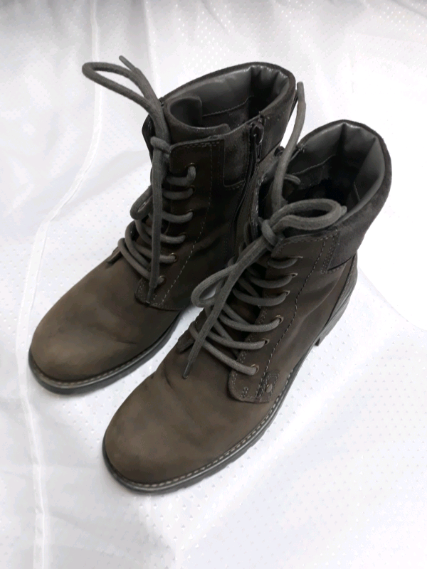 clarks orinoco grey